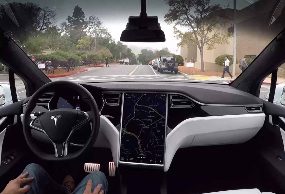 Tesla Autopilot Dashboard